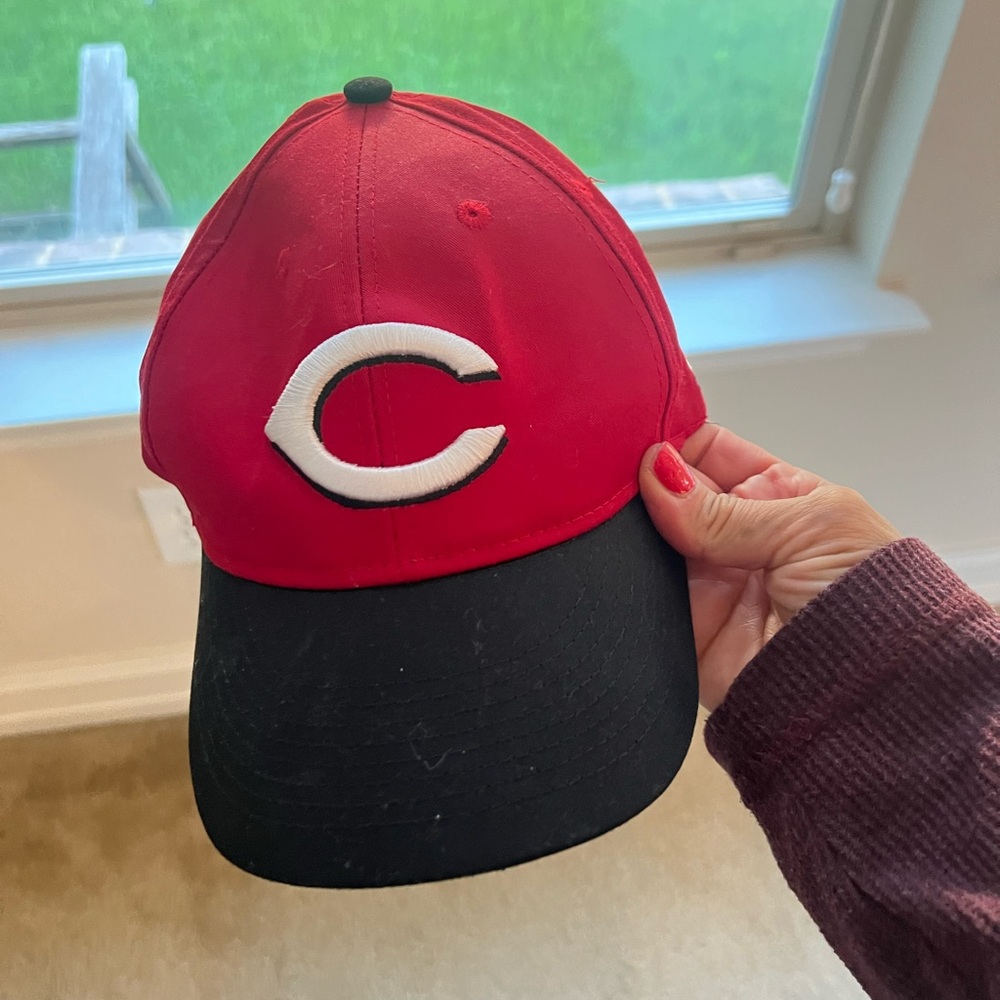 Cincinnati baseball cap